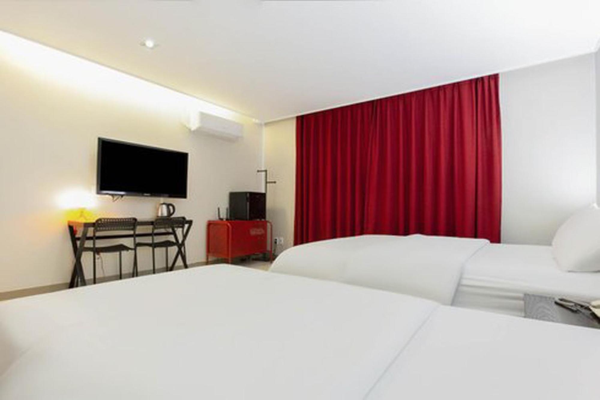 G Tourist Hotel Wolmido Incheon Exterior photo