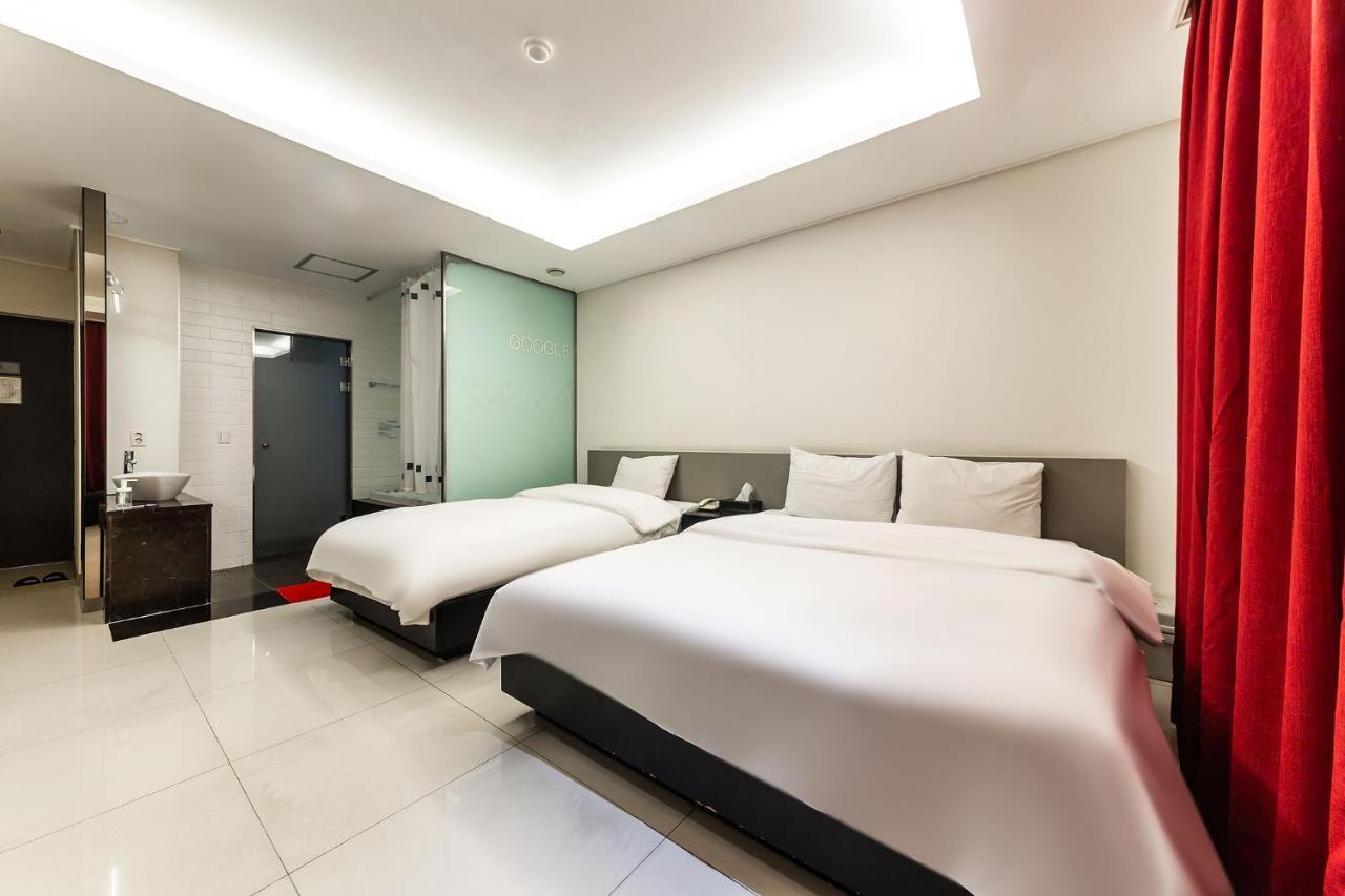 G Tourist Hotel Wolmido Incheon Exterior photo